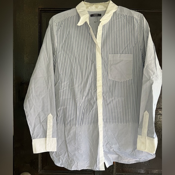 NYDJ Blue Striped Blouse NWOT - Picture 3 of 4